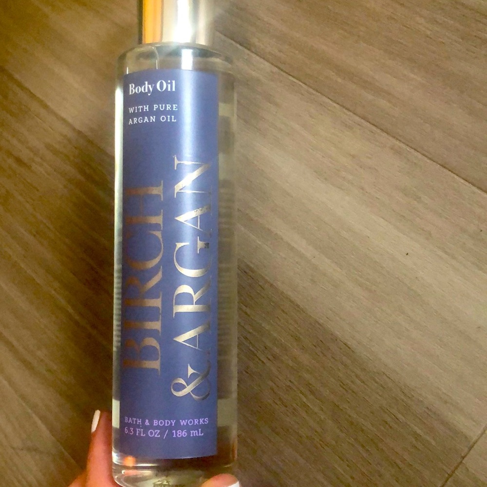 Bath and body works pure Argan body oil